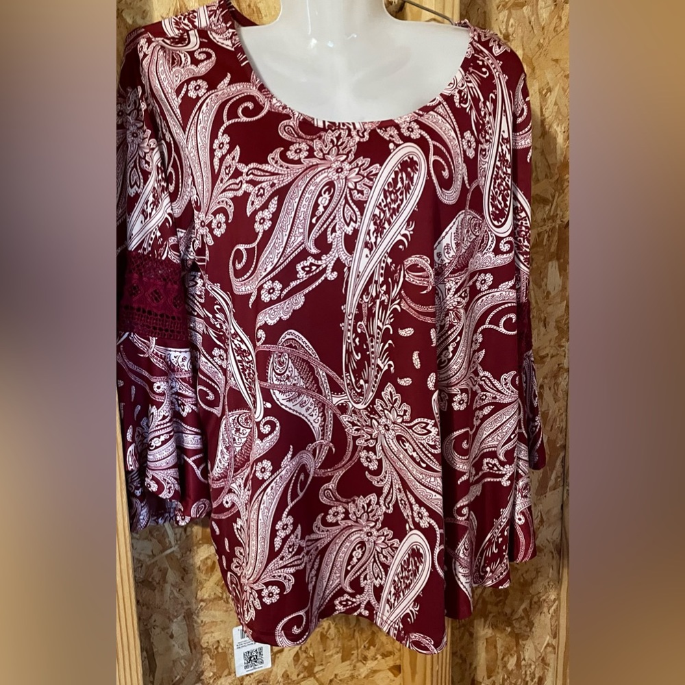 Size 1x like new gorgeous blouse